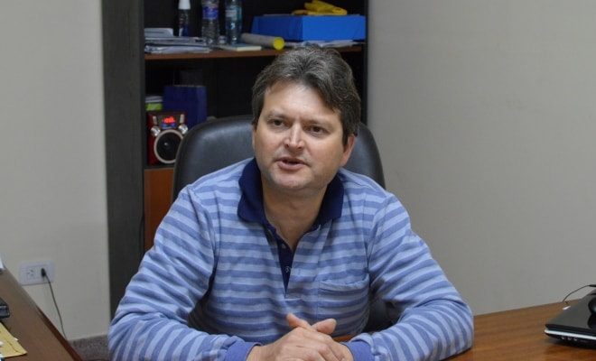 Denuncian a Dudek por abandono de persona y persecución sindical